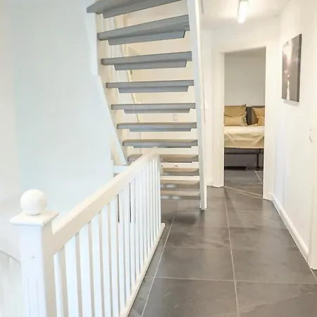 Dünenwarft West Tatil Evi *